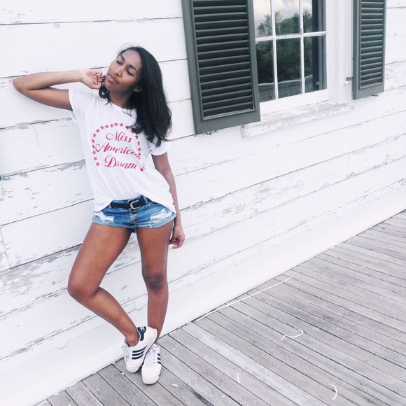 Wildfox Tops - ❌SOLD❌ Wildfox Miss American Dream Shirt